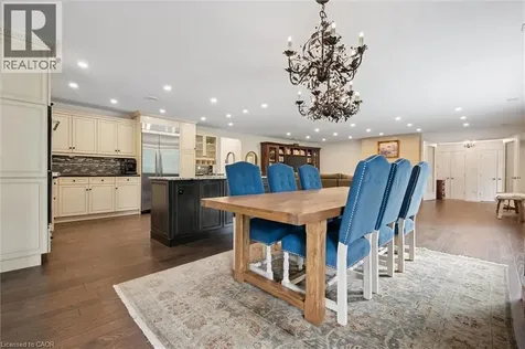 882 Fairway Road North Kitchener ON N2A 0C2