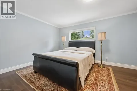 882 Fairway Road North Kitchener ON N2A 0C2