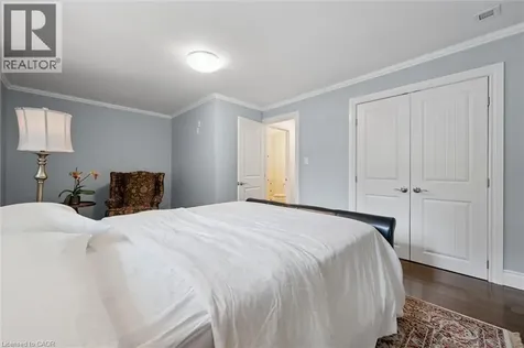 882 Fairway Road North Kitchener ON N2A 0C2
