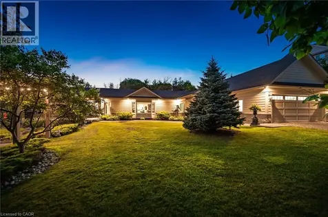 882 Fairway Road North Kitchener ON N2A 0C2