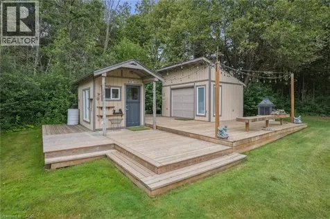 882 Fairway Road North Kitchener ON N2A 0C2