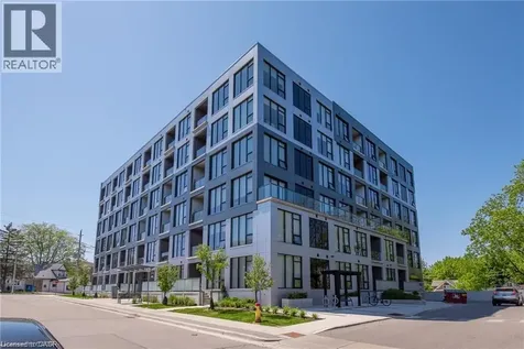 690 King Street West Kitchener ON N2H 5L8