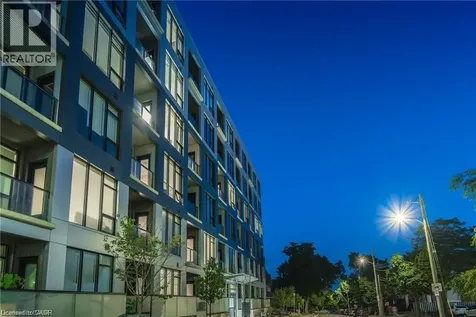 690 King Street West Kitchener ON N2H 5L8