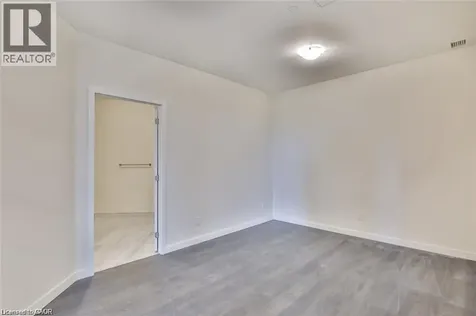690 King Street West Kitchener ON N2H 5L8