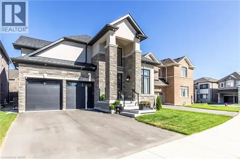 72 Pond View Gate Waterdown ON L8B 2A1