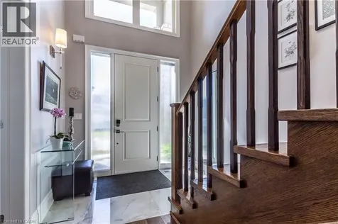 72 Pond View Gate Waterdown ON L8B 2A1