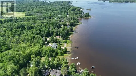 80 Macgregor Bay Trail Petawawa ON K8A 8K9