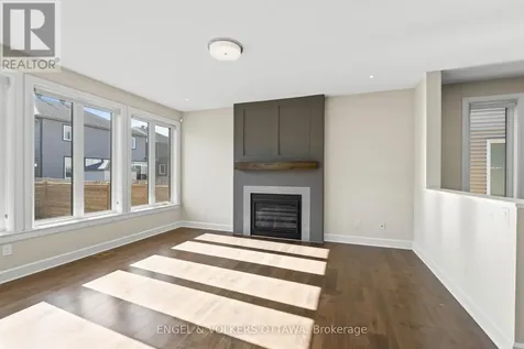 122 Helen Rapp Way Ottawa ON K1T 0N4