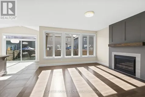 122 Helen Rapp Way Ottawa ON K1T 0N4