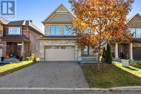 122 Helen Rapp Way Ottawa ON K1T 0N4
