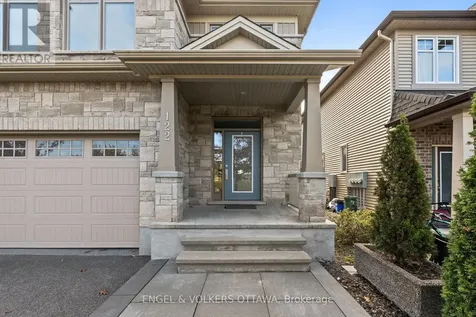 122 Helen Rapp Way Ottawa ON K1T 0N4