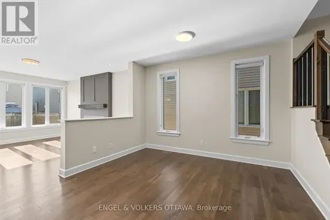 122 Helen Rapp Way Ottawa ON K1T 0N4