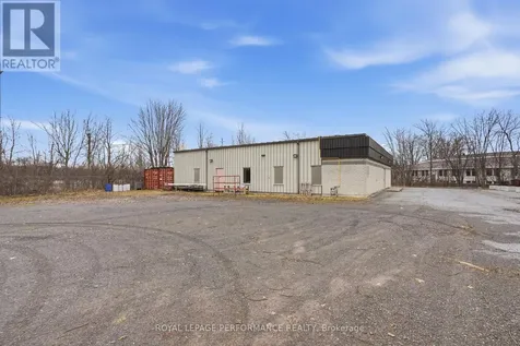 57 Main Street West Hawkesbury ON K6A 2H3