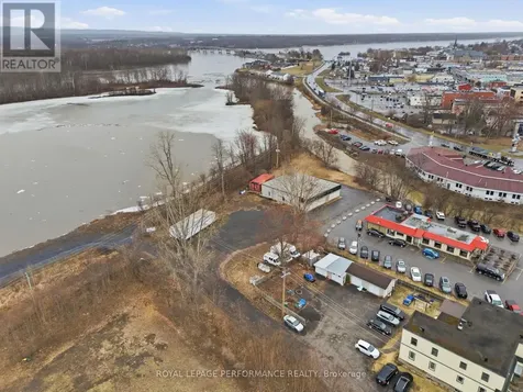 57 Main Street West Hawkesbury ON K6A 2H3
