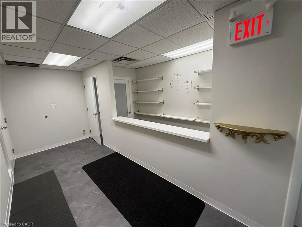 517 Upper Sherman Avenue Hamilton ON L8V 3L7