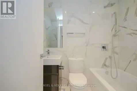 199 Slater Street Ottawa ON K1P 0C8