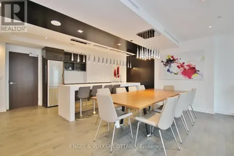 199 Slater Street Ottawa ON K1P 0C8