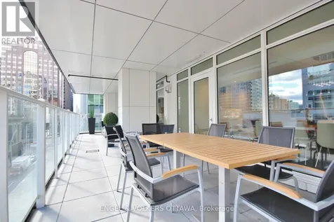 199 Slater Street Ottawa ON K1P 0C8