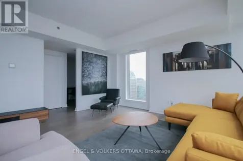199 Slater Street Ottawa ON K1P 0C8