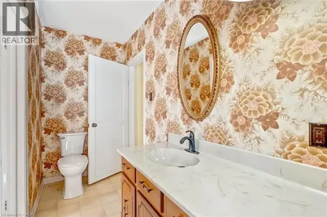 524 Meadow Wood Road Mississauga ON L5J 2S3