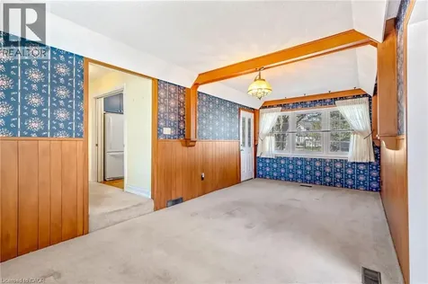 524 Meadow Wood Road Mississauga ON L5J 2S3