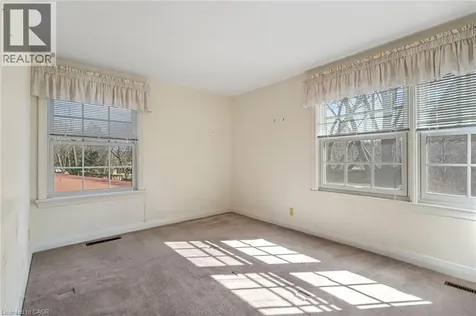 524 Meadow Wood Road Mississauga ON L5J 2S3