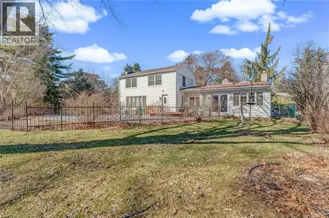 524 Meadow Wood Road Mississauga ON L5J 2S3
