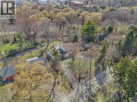 524 Meadow Wood Road Mississauga ON L5J 2S3