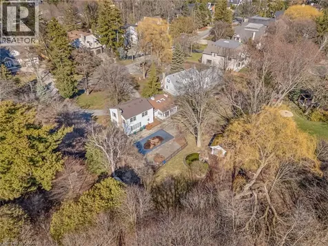 524 Meadow Wood Road Mississauga ON L5J 2S3