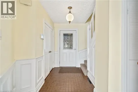 524 Meadow Wood Road Mississauga ON L5J 2S3