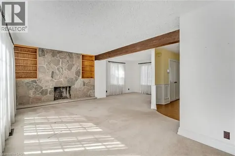 524 Meadow Wood Road Mississauga ON L5J 2S3