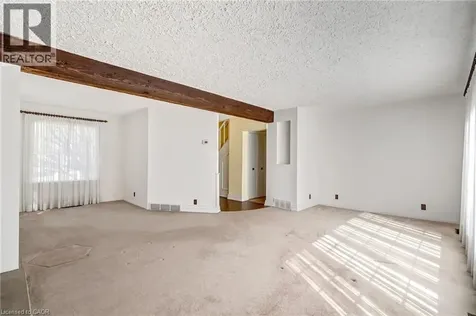 524 Meadow Wood Road Mississauga ON L5J 2S3