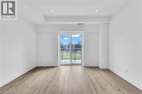 16 Markle Crescent Ancaster ON L9G 0H4