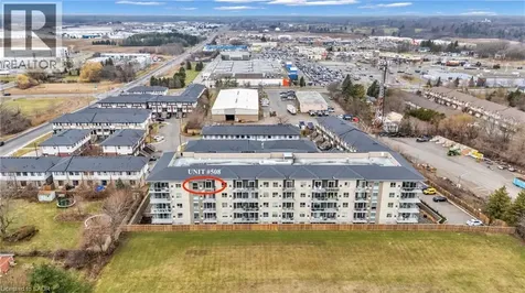 16 Markle Crescent Ancaster ON L9G 0H4