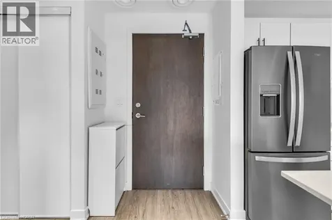 16 Markle Crescent Ancaster ON L9G 0H4
