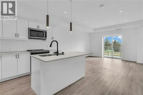 16 Markle Crescent Ancaster ON L9G 0H4