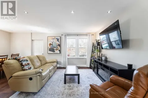 54 Weir Street South Hamilton (bartonville) ON L8K 3A4
