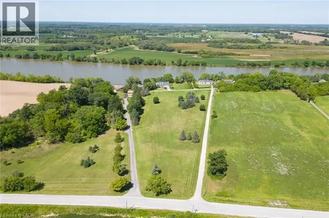 1042 River Road Cayuga ON N0A 1E0