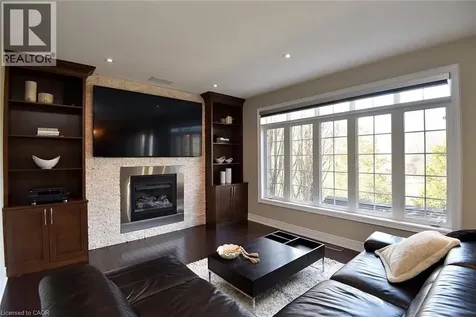 483 Valridge Drive Ancaster ON L9G 0B2