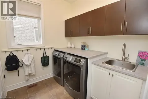 483 Valridge Drive Ancaster ON L9G 0B2