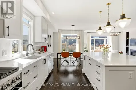 54 Angel Heights Ottawa ON K2S 2N4
