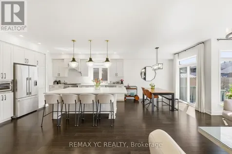 54 Angel Heights Ottawa ON K2S 2N4