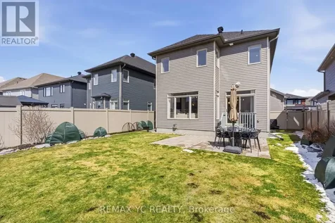 54 Angel Heights Ottawa ON K2S 2N4