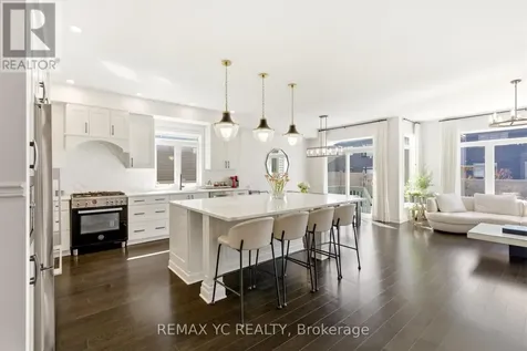 54 Angel Heights Ottawa ON K2S 2N4