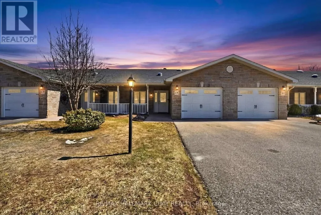 19 Greenway Drive Wasaga Beach ON L9Z 0E6