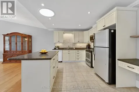 19 Greenway Drive Wasaga Beach ON L9Z 0E6