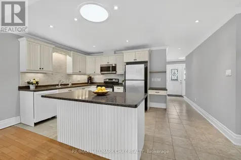 19 Greenway Drive Wasaga Beach ON L9Z 0E6