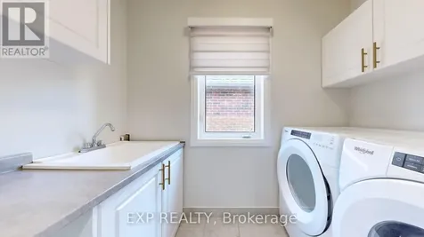 1466 Broderick Street Innisfil ON L9S 4W1