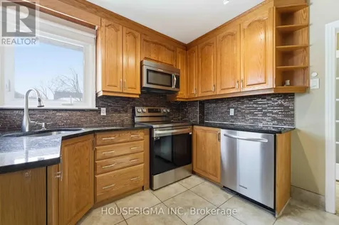 1047 Richard Avenue Ottawa ON K1H 8C3