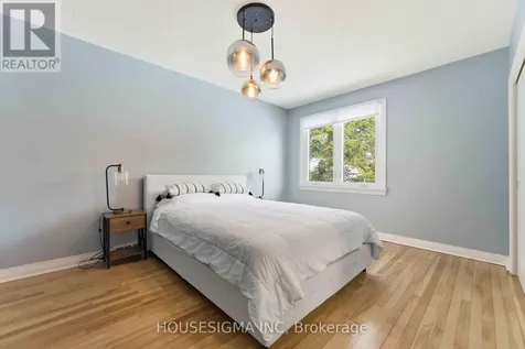 1047 Richard Avenue Ottawa ON K1H 8C3